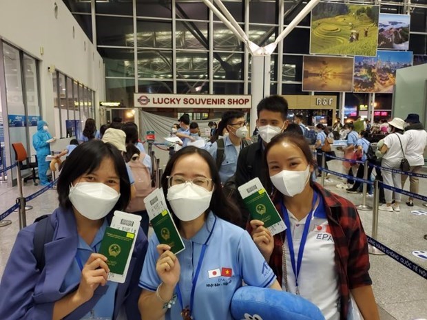 Japan, RoK, Taiwan welcome back Vietnamese guest workers hinh anh 1