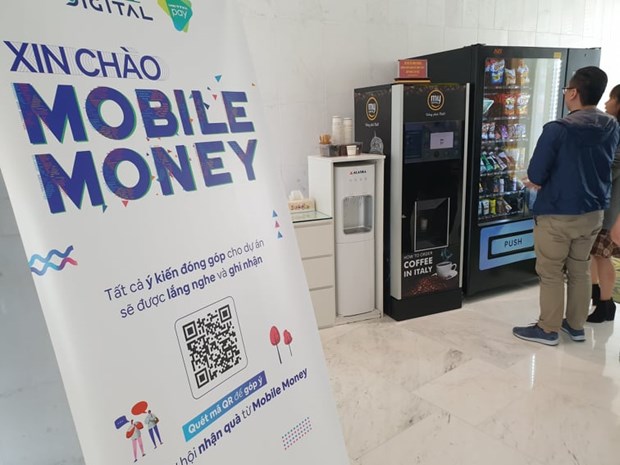 MobiFone becomes first Mobile Money service provider hinh anh 1