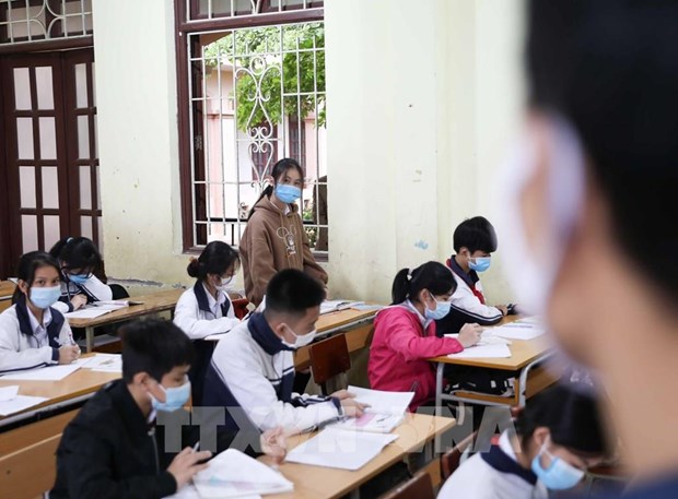 Hanoi suburban schools ready to receive students back, localities begin vaccination for children hinh anh 1