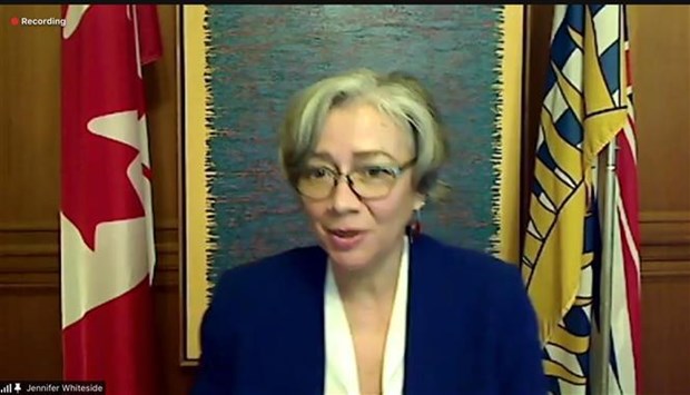 Vietnamese education ministry, British Columbia seal cooperation deal hinh anh 2