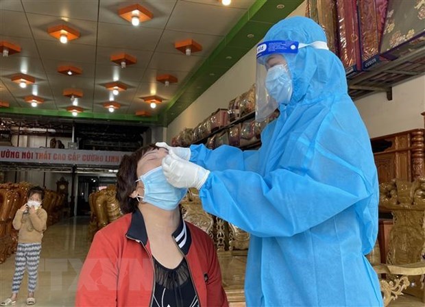 Vietnam reports 13,770 new COVID-19 cases on November 29 hinh anh 1