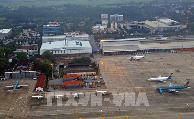 Transport sector to focus on resuming regular international flights in 2022: Minister hinh anh 1