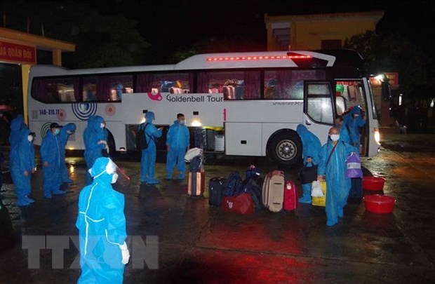 Nearly 200,000 Vietnamese citizens flown home from abroad: spokeswoman hinh anh 1