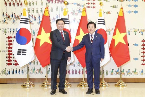 Vietnam, RoK top legislators back upgrading bilateral relationship