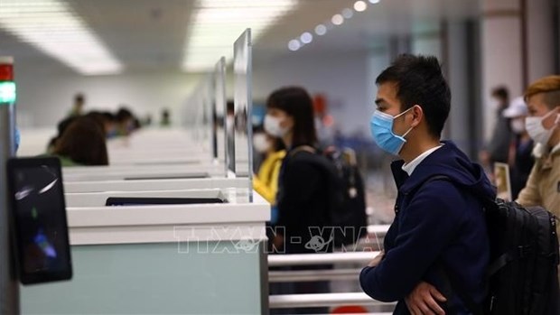 Hanoi issues plan in response to Omicron variant hinh anh 1