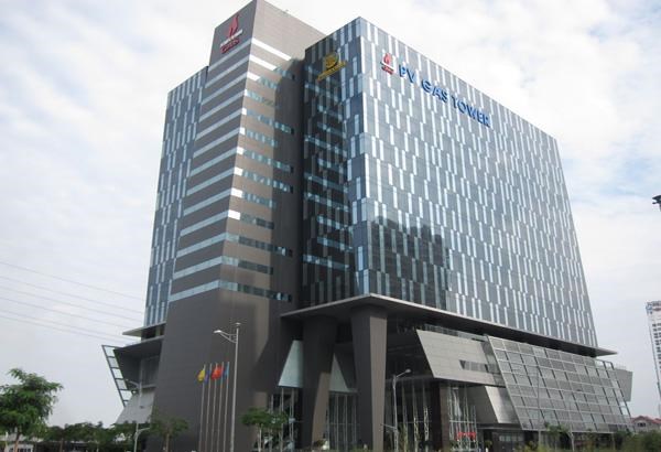 VN banks boost sales of mortgaged real estate to recover bad debts