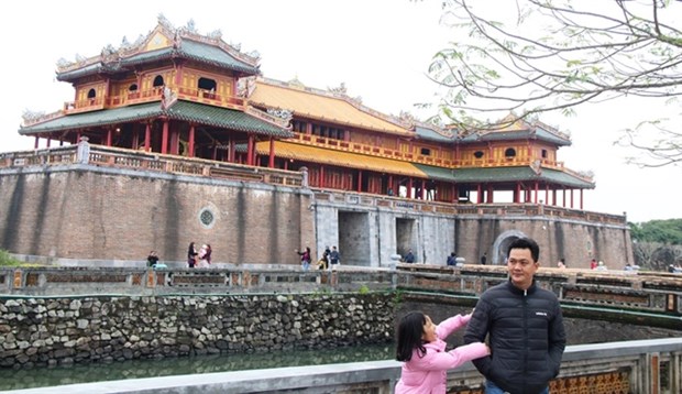 Hue wins ASEAN tourism awards hinh anh 1