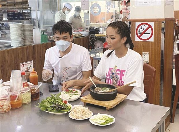 Renowned food culture helps promote Vietnamese tourism