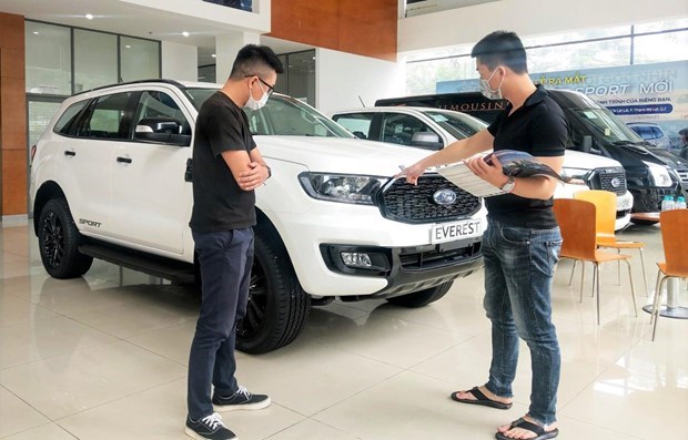 Vietnam’s auto market to bounce back this year hinh anh 1