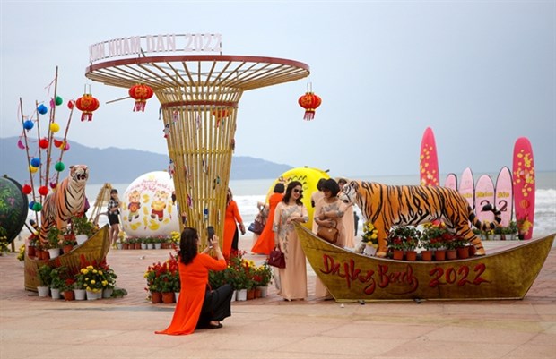Tourism stocks expected to shine in 2022