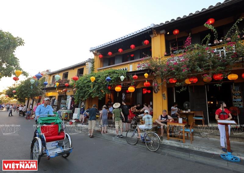 Hoi An ancient town boasts its typical traditional architecture (Photo: VNA)