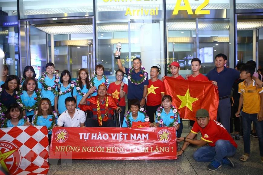 With this result, Vietnam remains undefeated in the tournament and only conceded one goal (Photo:VNA)