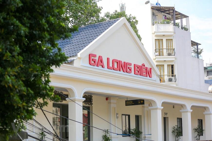 After the miraculous 'makeover', Long Bien station is expected to be an attractive destination for travelers who want to explore a strange and familiar view of Hanoi (Photo: VNA)
