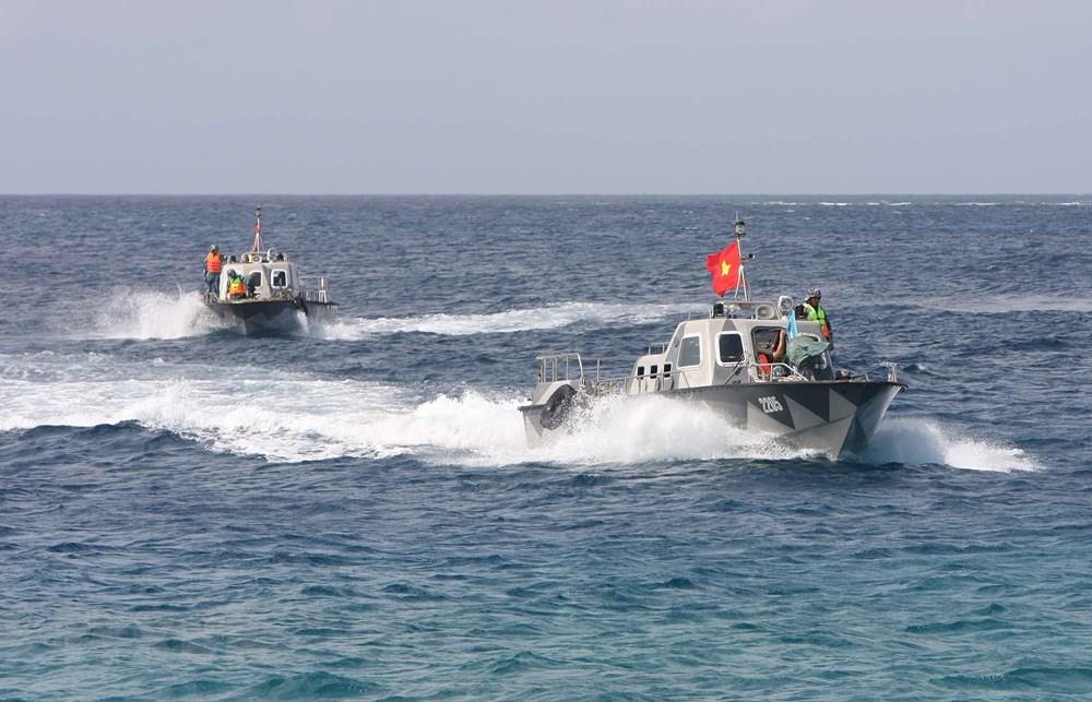 Vietnam’s naval forces safeguarding Truong Sa (Spratly) archipelago are equipped with modern surveillance means (Photo: VNA)