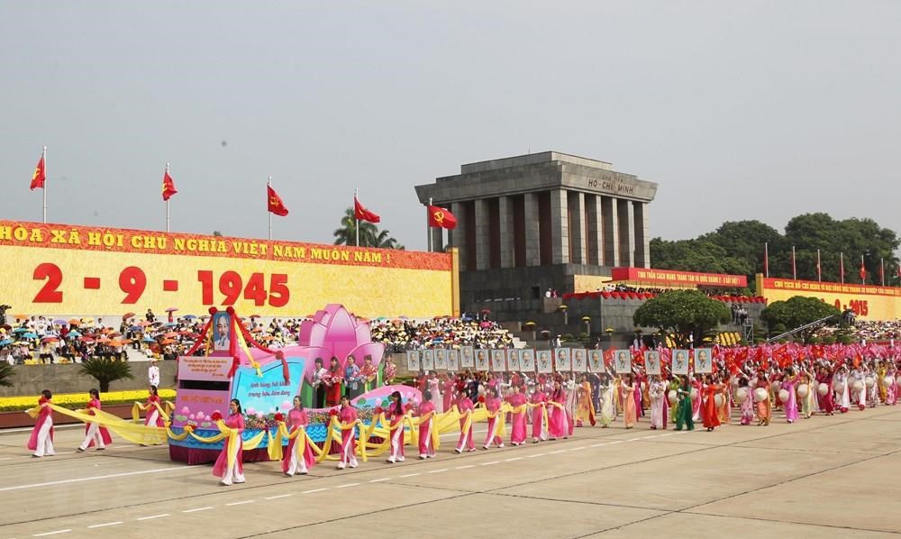 The journey of the past 74 years has been arduous but the invincible spirit and historical value of the August Revolution are always a source of strength for the entire Party and people to continue writing glorious historical pages (Photo: VNA)