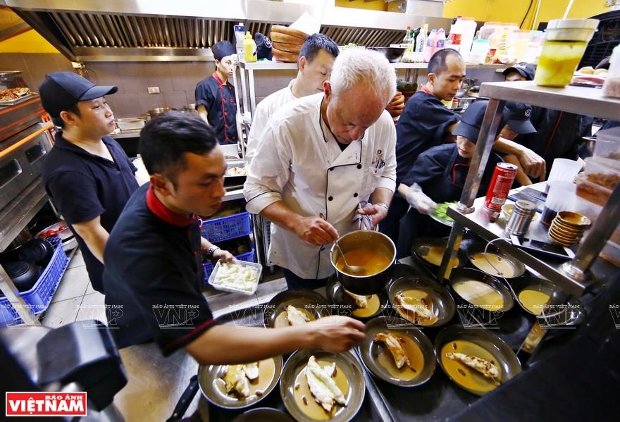 The British chef has inspired a love for Vietnamese food with his exceptional dishes (Photo: VNA)