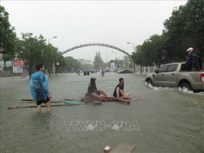 Nghe VietNamNet: Nghệ An: Một người thiệt mạng, 5.250 ngôi nhà bị ngập do mưa lớn