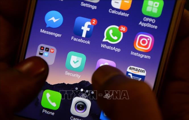 Facebook trong cơn bão 'rạn nứt văn hóa công ty'