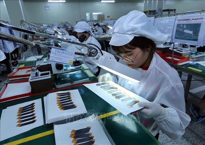 Tạo điều kiện thu hút mạnh mẽ hơn nữa nguồn lực đầu tư cho phát triển hạ tầng KCN, KKT
