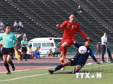 Nghe VietNamNet: U22 Việt Nam - U22 Campuchia: Chinh phục ‘những chiến binh Angkor’