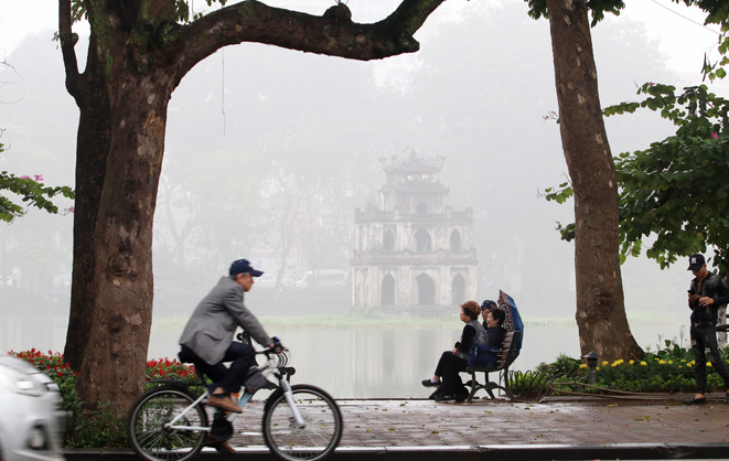 Nghe VietNamNet: Thời tiết ngày 14/12: Hà Nội cuối tuần ấm áp, vùng núi cao có nơi 9 độ C