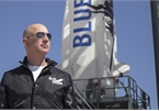 Tỷ phú Jeff Bezos quyết giành được hợp đồng đóng tàu đổ bộ cho NASA