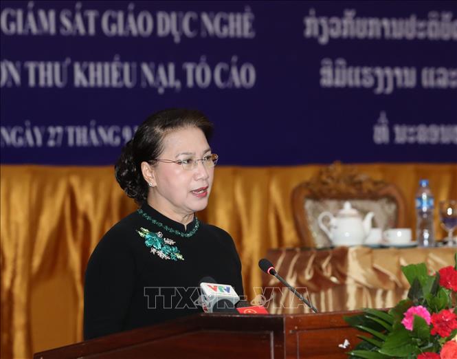 Mối quan hệ Quốc hội Việt-Lào: 'Hạt gạo cắn đôi, cọng rau bẻ nửa'