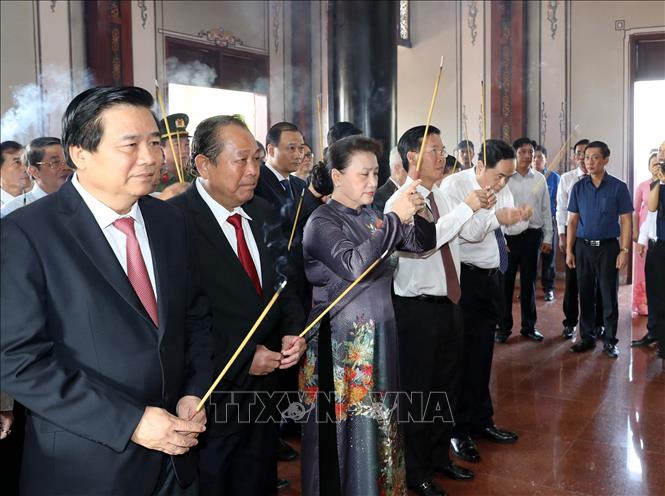 Chủ tịch QH dự lễ kỷ niệm 110 năm ngày sinh ông Nguyễn Hữu Thọ