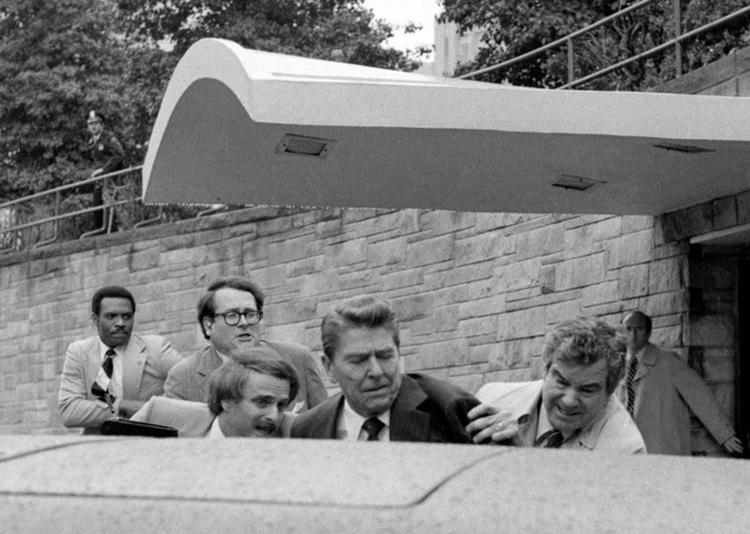 Vụ ám sát hụt Tổng thống Mỹ Ronald Reagan cách đây 40 năm
