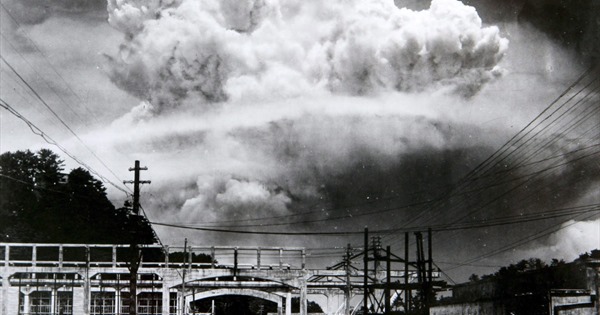 Vì sao Mỹ thả quả bom nguyên tử thứ hai sau khi hủy diệt Hiroshima?