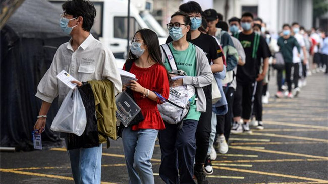 Kỳ thi đại học khốc liệt nhất thế giới thời Covid-19
