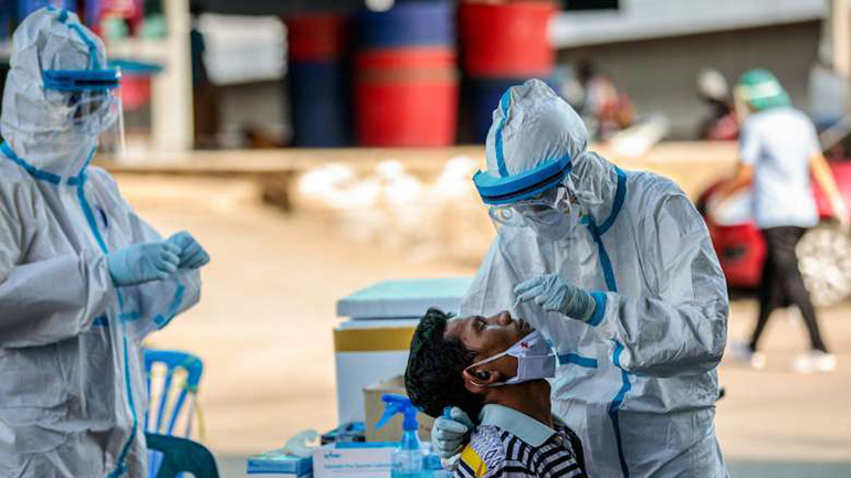 Thái Lan vượt 2 triệu ca Covid-19, Hàn Quốc xem xét dừng nới lỏng