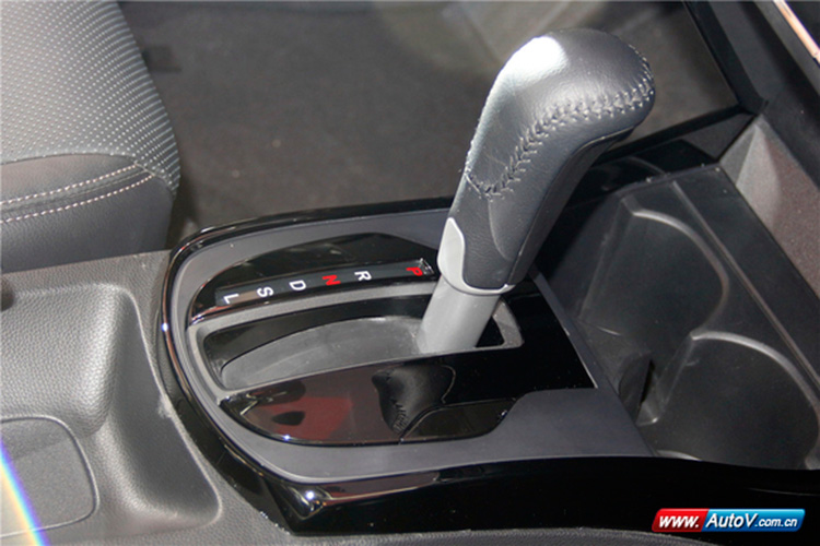 Honda Trung Quốc ra mắt xe sedan Greiz giá 250 triệu - ảnh 14