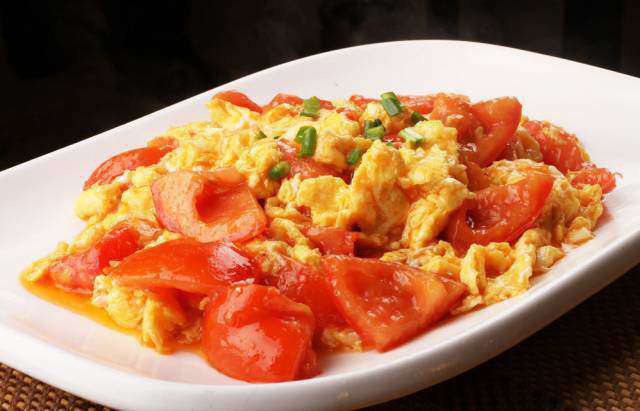 Bí mật để món trứng chưng cà chua thơm ngon, sánh quyện - Ảnh 4.