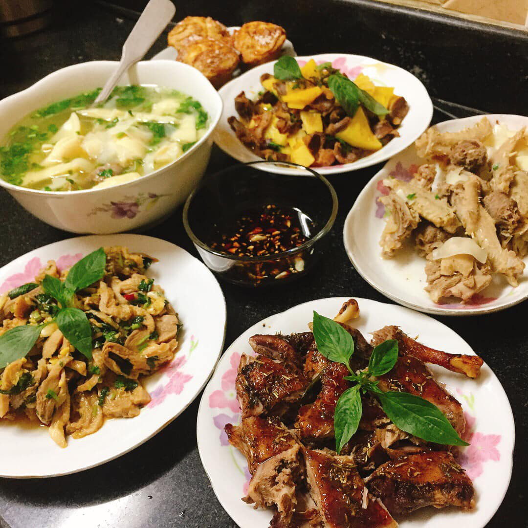 Lạ miệng với món vịt nướng vang đỏ sốt cam - Ảnh 3.