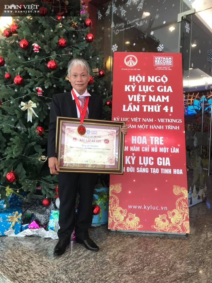 Dị nhân ở Quảng Nam có hàng trăm cây bonsai ngược được xác nhận kỷ lục Việt Nam - Ảnh 6.
