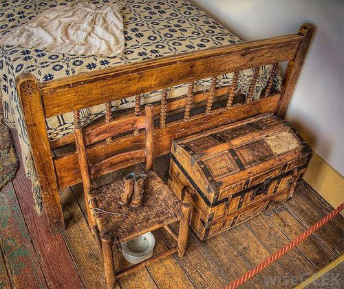 Các thói quen “mất vệ sinh” thời Trung Cổ khiến bạn khóc thét - Ảnh 2.