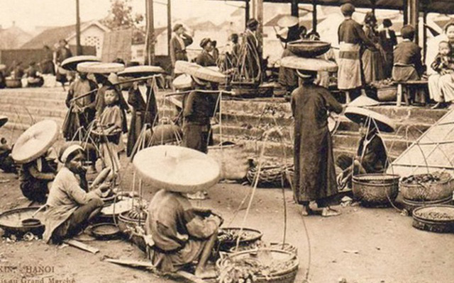 Những điều lạ lùng về tài kinh doanh của phụ nữ Hà Nội xưa