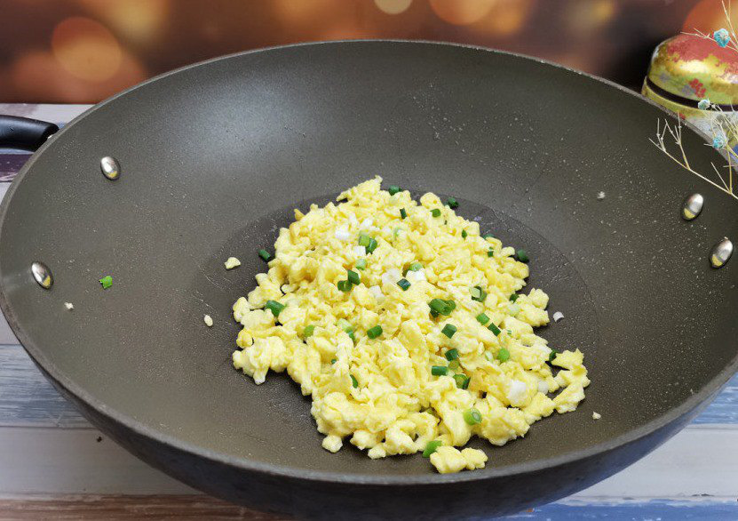 Nhỏ một giọt này, đảm bảo cơm rang săn chắc, căng bóng, không dính nhau, chinh phục vị giác - Ảnh 5.