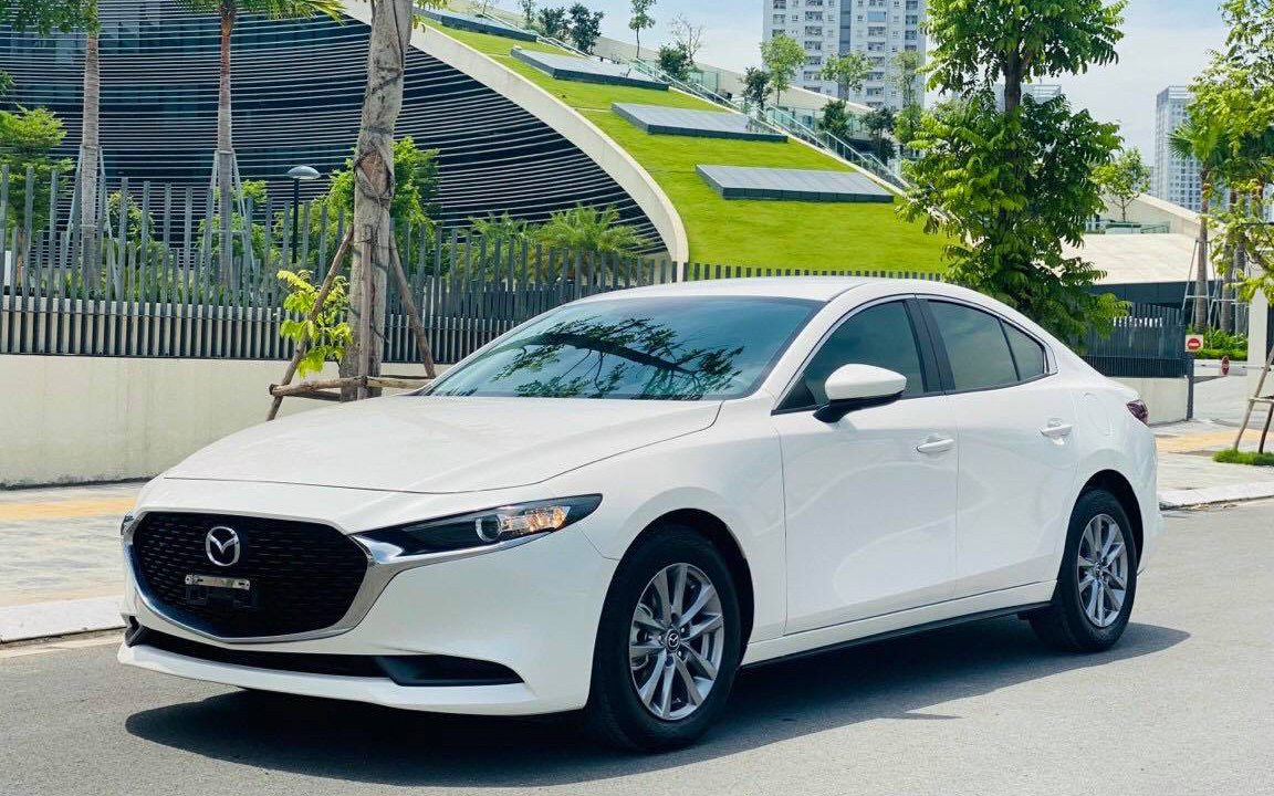 Mazda 3 Deluxe lướt lên sàn xe cũ, chủ xe
