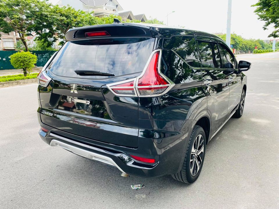 xe-o-to-Mitsubishi-Xpander-2018-03