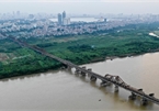 Overview of bridges spanning Red River in Hanoi