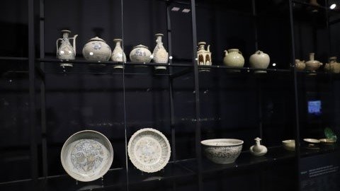 Vietnamese ceramic artefacts to be promoted in ROK