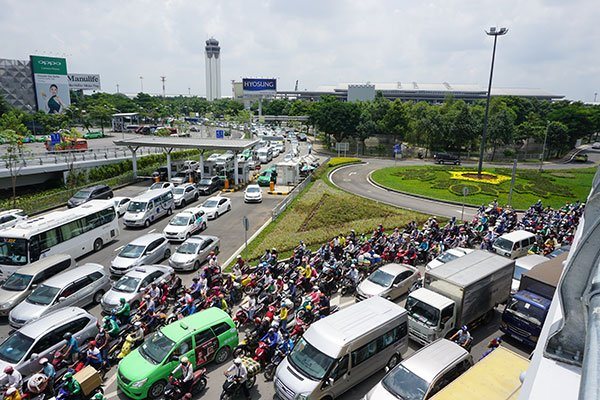 HCMC to kick off projects to ease traffic congestion around airport