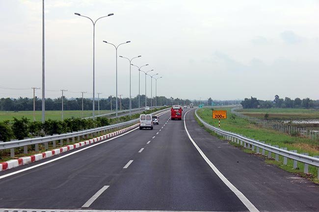 NA delegates wary of transferring parts of North-South Expressway to public investment