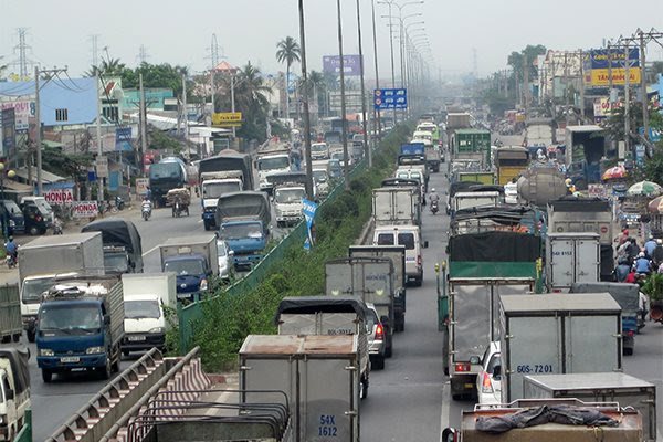 No licenses for transport firms with foreign holding of over 51%