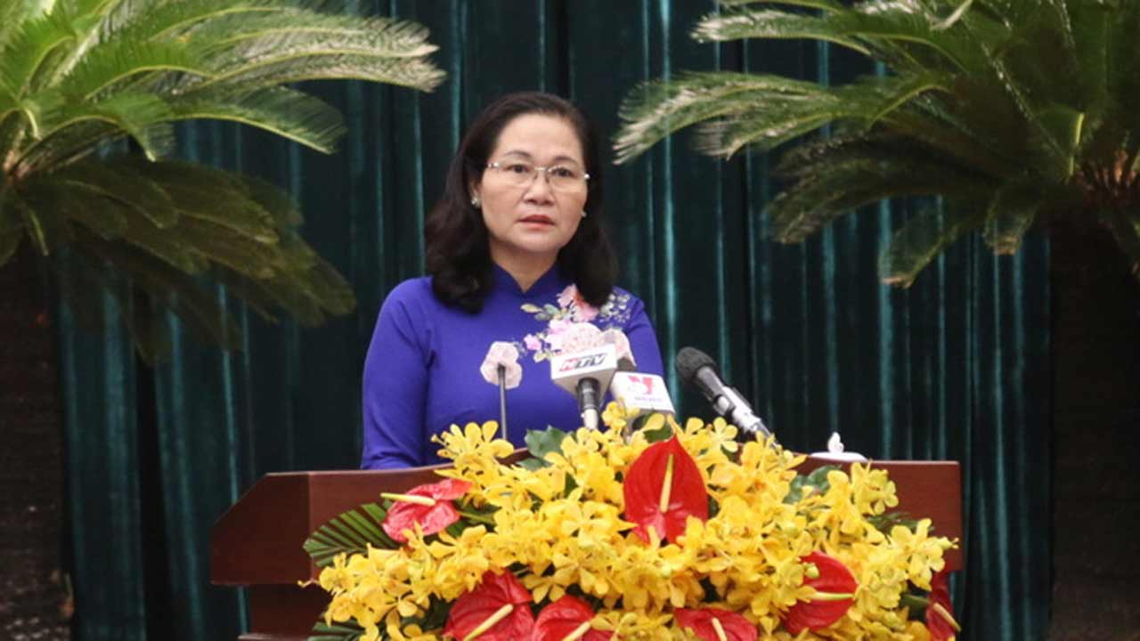 Covid-19 costs HCMC over VND273 trillion