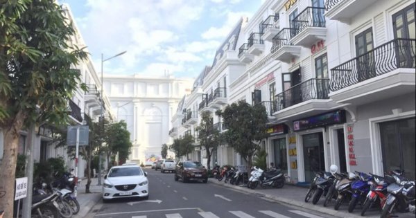 Nhà đầu tư khốn khổ với “con gà đẻ trứng vàng”