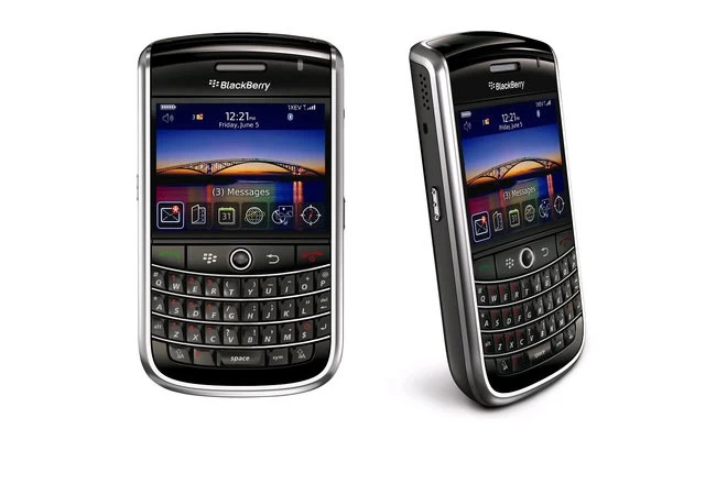 Cùng nhìn lại những chiếc điện thoại BlackBerry tốt nhất đã thay đổi cả thế giới - Ảnh 13.