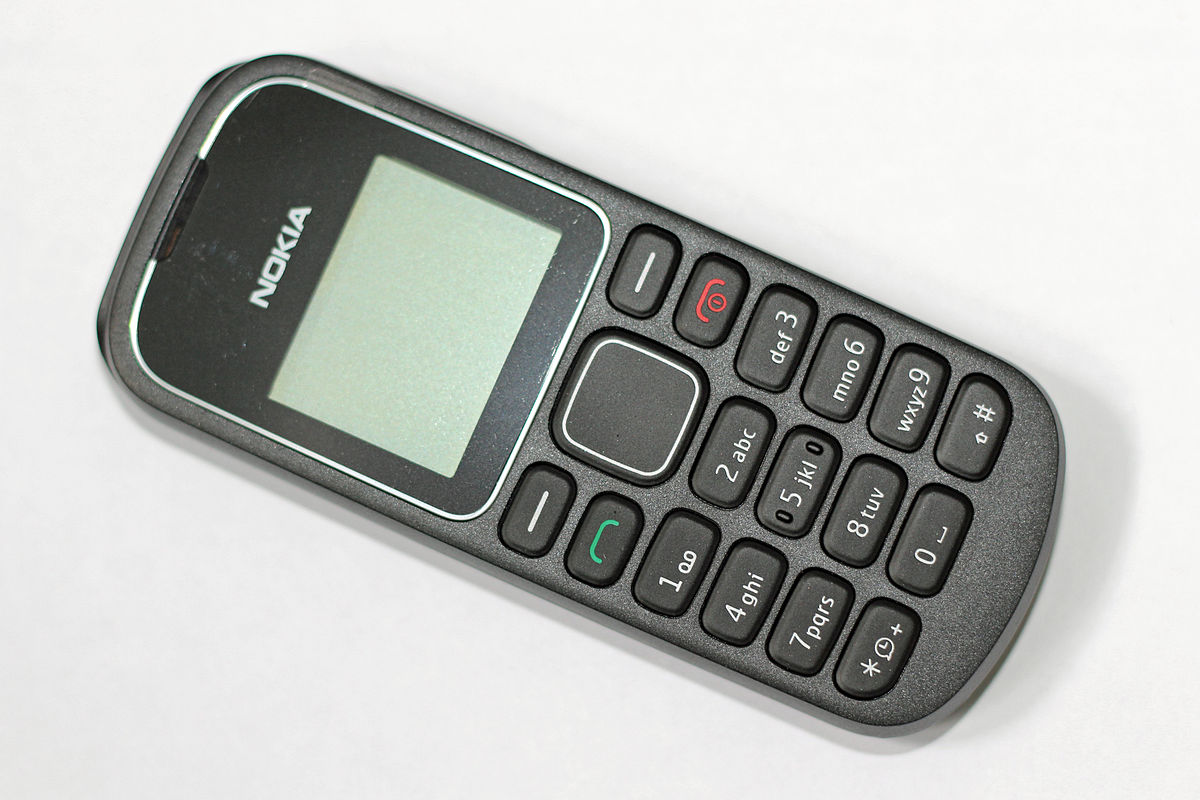 Ôn lại tuổi thơ và nhìn lại lịch sử Nokia: 34 chiếc điện thoại tốt nhất và  tệ nhất